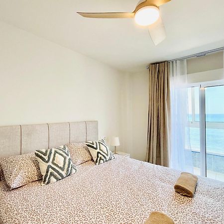 Seaside Haven Apartment Торевьиа Экстерьер фото