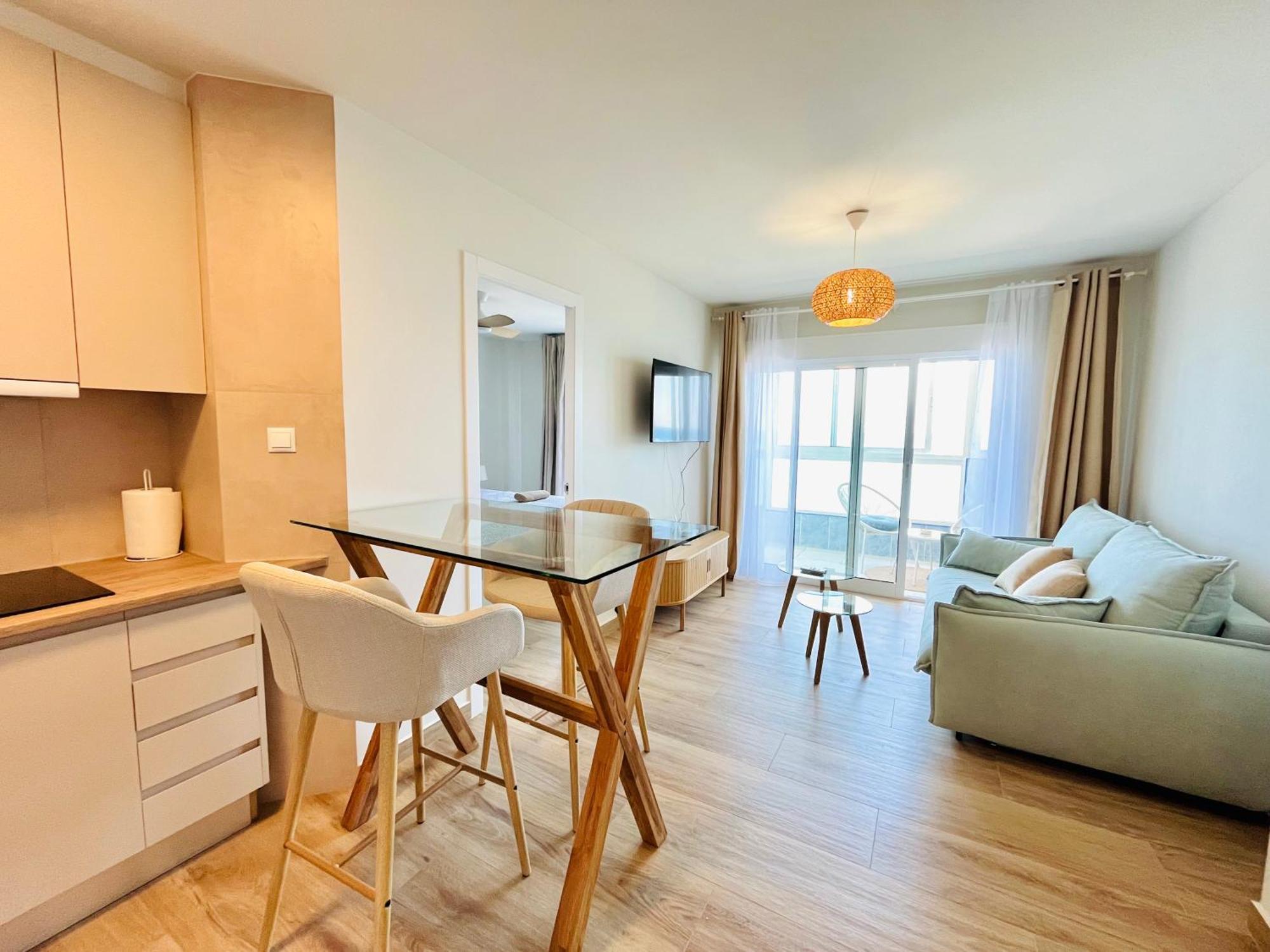 Seaside Haven Apartment Торевьиа Экстерьер фото